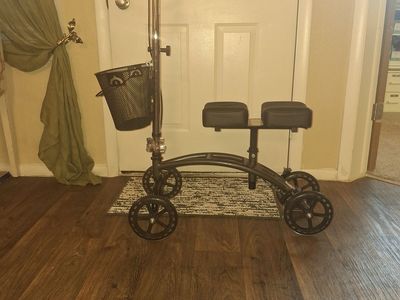 Knee Scooter