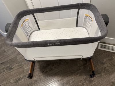 Ezebaby 3-in-1 Baby Bassinet