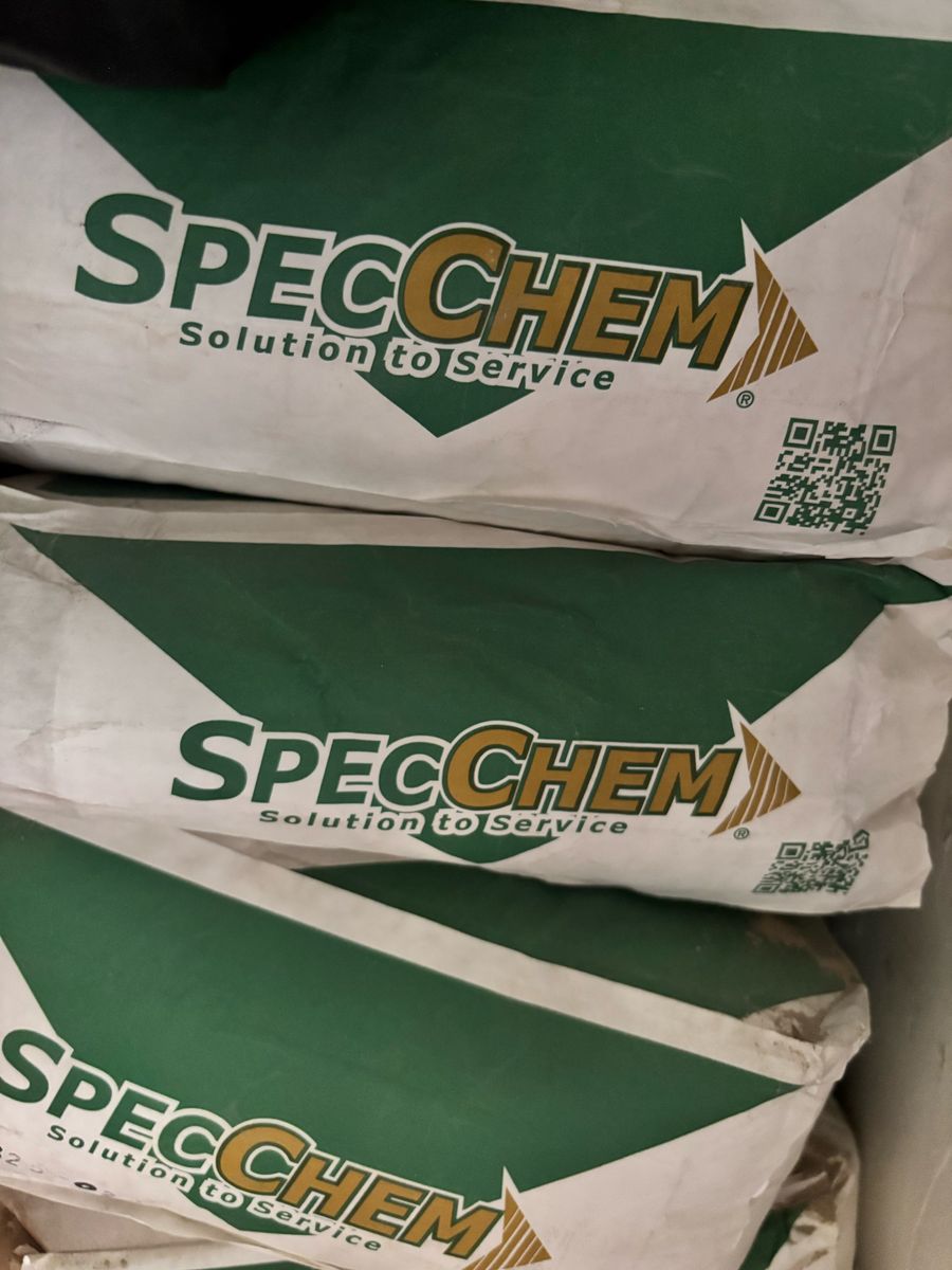 8 Bags SpecChem Premium Self-Leveling Underlayment (50lb Bags) - Entire Lot