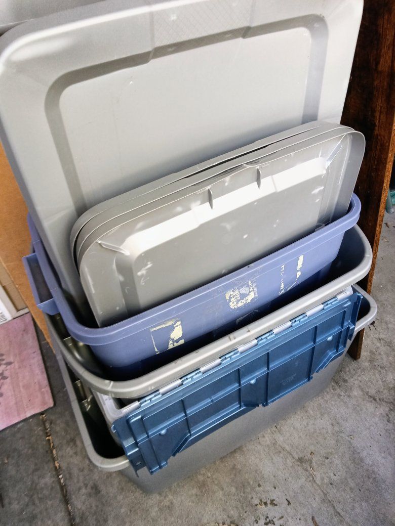 Assorted Plastic Storage Totes with Lids - Various Sizes, Used