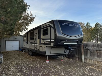 2021 keystone fifth wheel + hitch