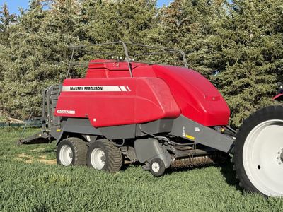 2011 Massey Ferguson 2190 baler