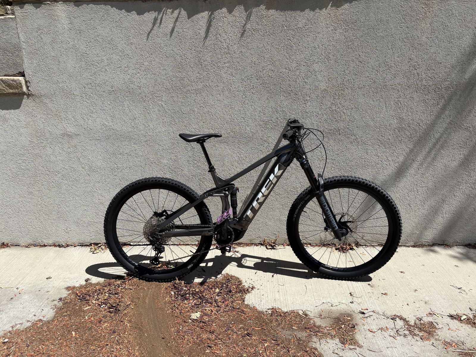 Trek Rail 7 eMTB, Size Large