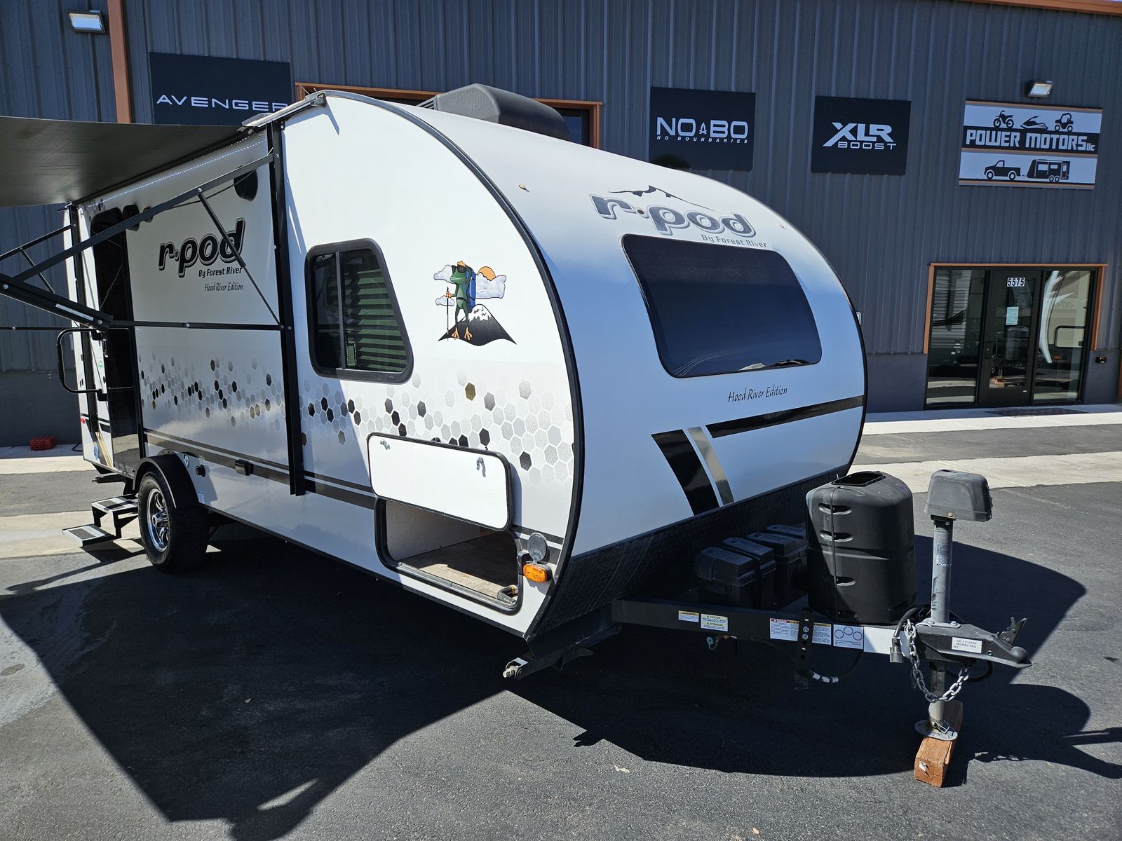 2021 RPOD 196 Hood River Edition Electric Slide Out