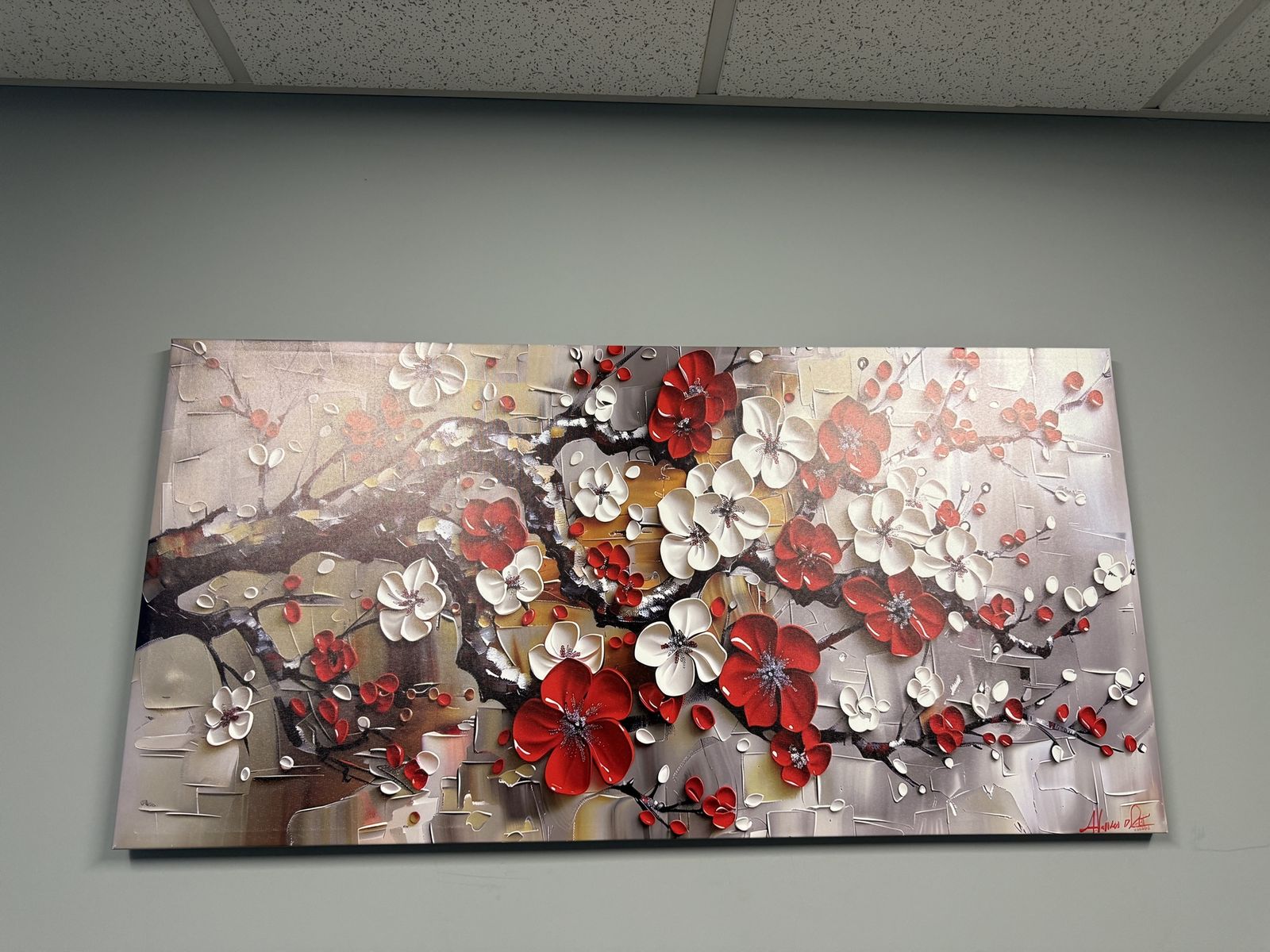 Main image 4