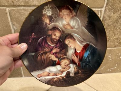 Vintage Bradford Exchange An Angel’s Message Nativity Plate