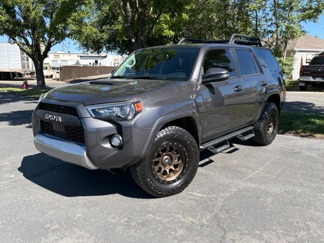 2020 Toyota 4Runner TRD Off-Road Premium