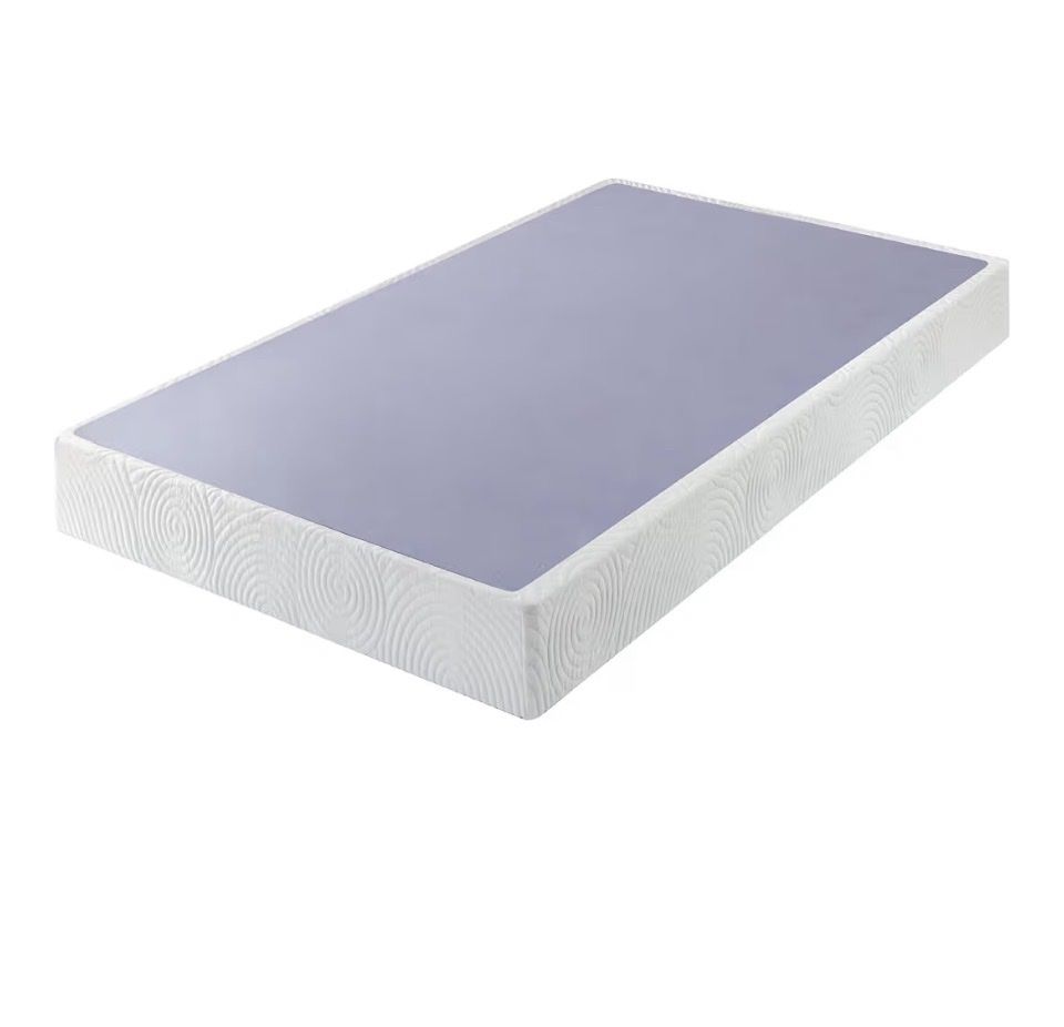 New 7.5in twin Zinus box spring