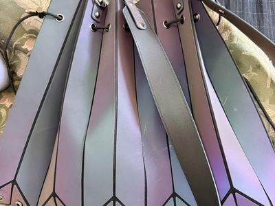 New. Trendy Holographic Purse