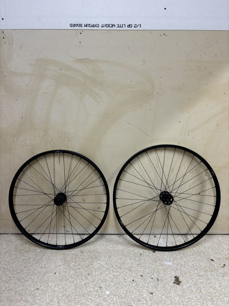 KOM Team Mullet Wheelset