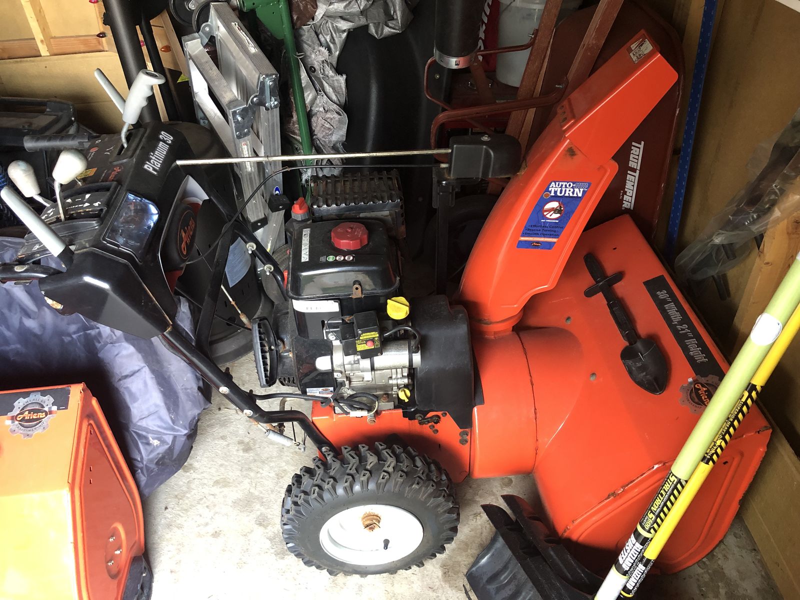 Ariens Platinum 30”, $800