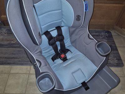 🩵 2032 Graco Extend2Fit Convertible Car Seat