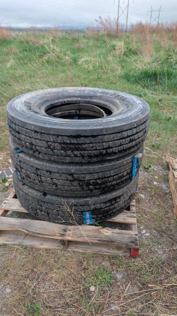 10.00-20 truck tires