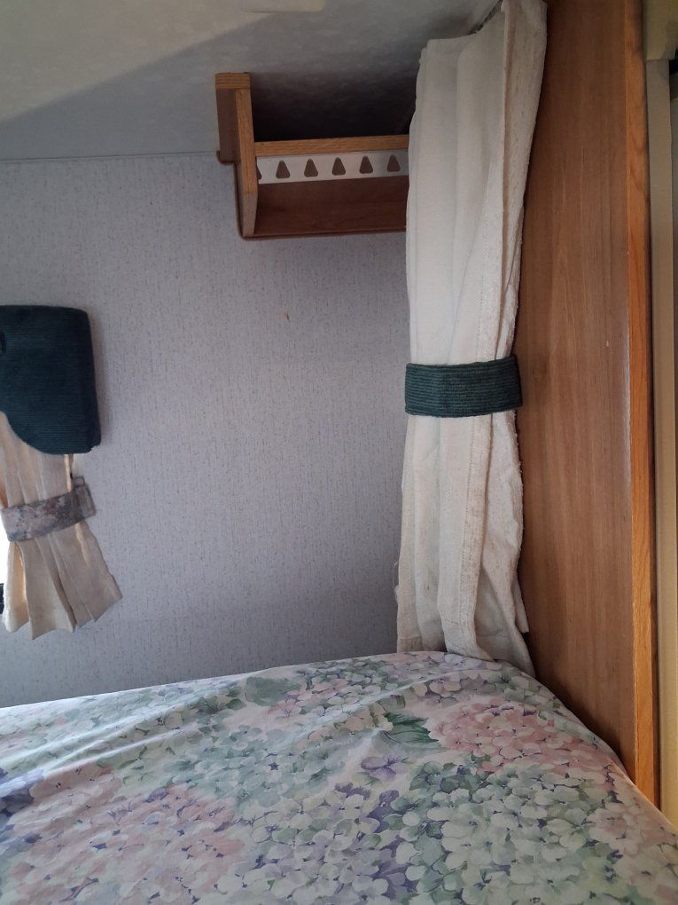 Main image 12