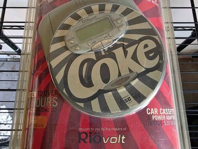 Rare vintage Coca Cola branded portable CD player by Riovolt Sealed