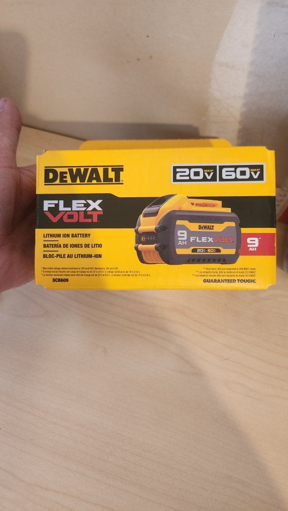 Dewalt 20v/60v lithium-ion batteries