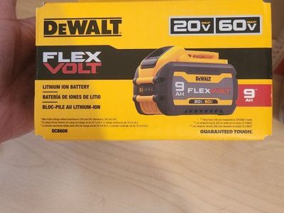 Dewalt 20v/60v lithium-ion batteries