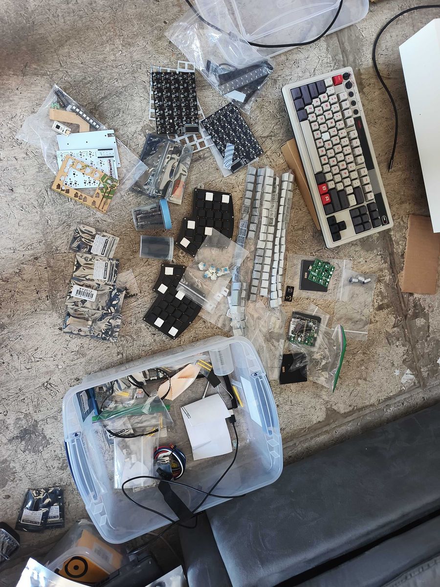 Keyboards and components lot