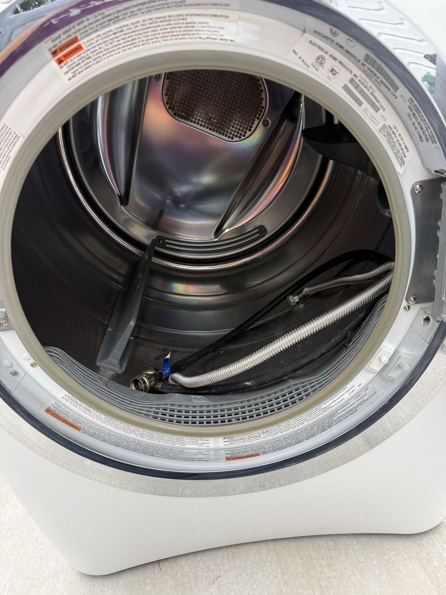 Electrolux Perfect Steam Air Gas Dryer - White Front Load