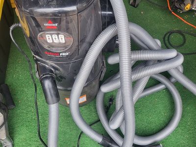 Bissell Garage Pro Wet/Dry Vacuum with Hose