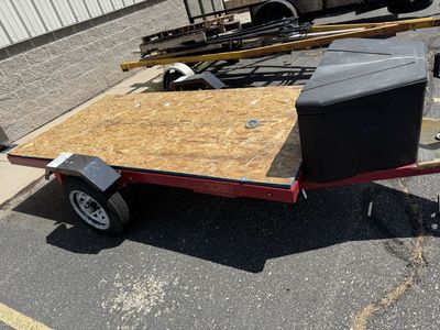 4’ x 6’ flat bed trailer w/ largo cargo box