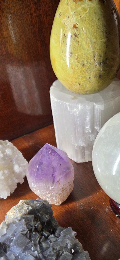 Crystal, Gemstone & Stone Collection Sale