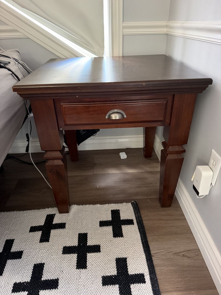 Night table end table