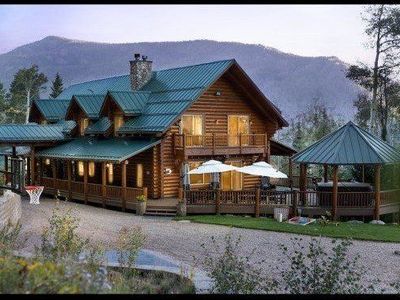 A true luxury mountain escape. 6,000 sq