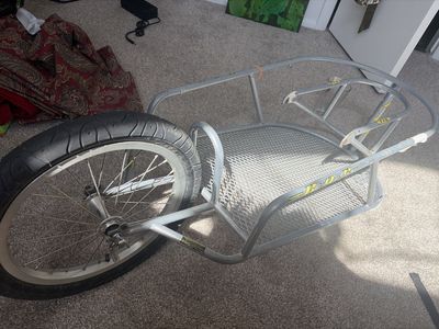 BOB Yak Single Wheel Bicycle Cargo Trailer - Gray, Maxxis Tire, Adventure Ready