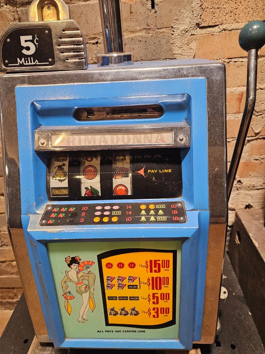 Antique Slot Machine from the Primadonna Casino