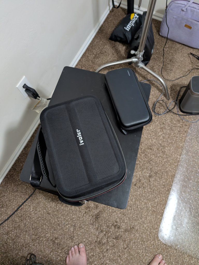 Main image 7