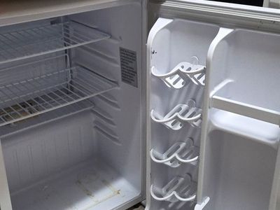 Mini fridge