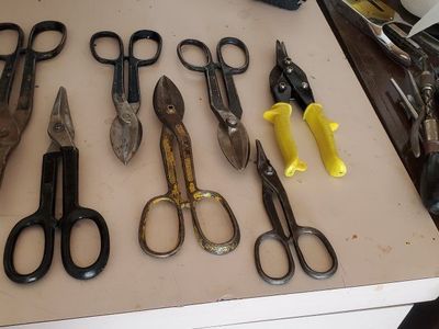 Assorted Metal Tin Snips