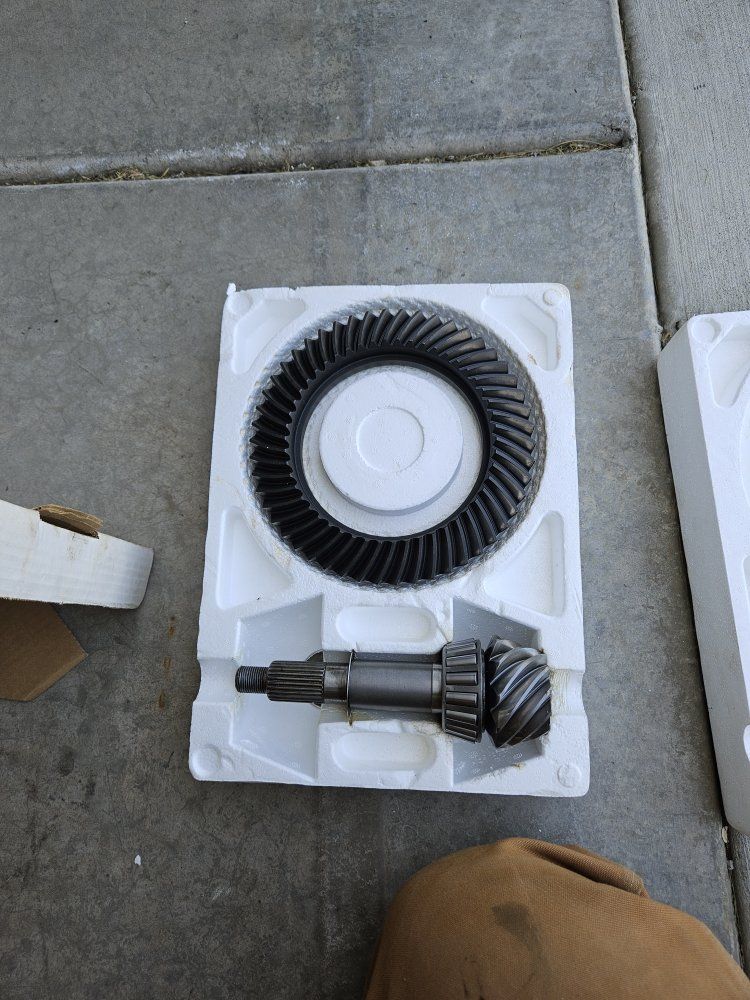 Yukon Gear Dana 44 ring and pinion