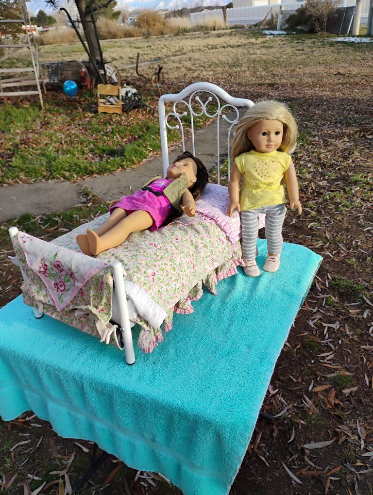 Beautiful Doll Bed Custom Bedding Fits 18In Dolls, Not Included