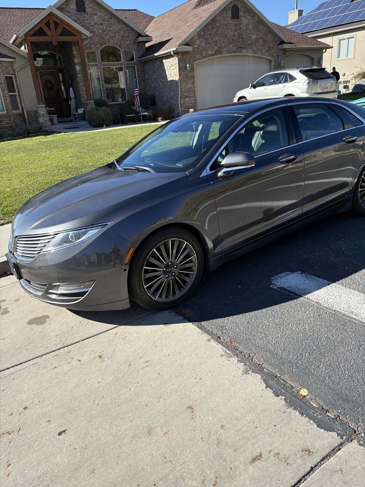2015 LINCOLN MKZ Base