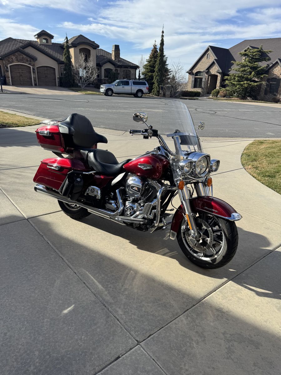 2016 Harley Davidson Road King