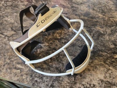 CHAMPRO Softball Fielder's Face Mask, White, Adjustable Straps