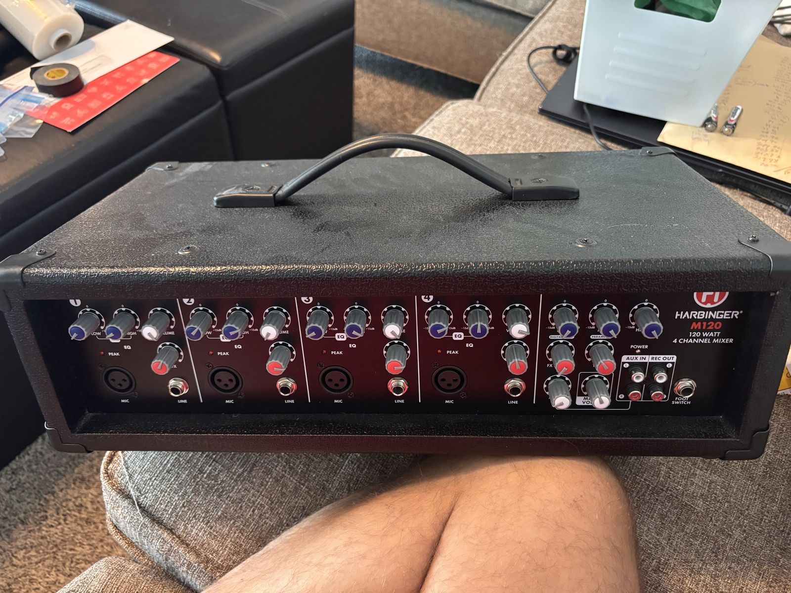 Harbinger M120 4 Channel Mixer With Cord