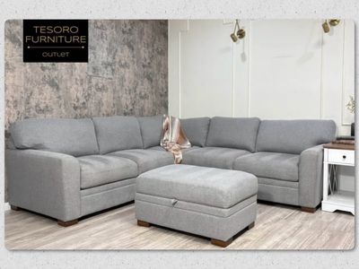 THOMASVILLE LANGDON SECTIONAL FREE DELIVERY