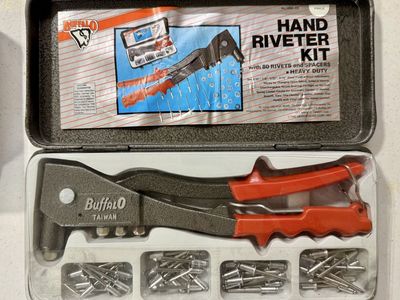 Hand Riveter Kit