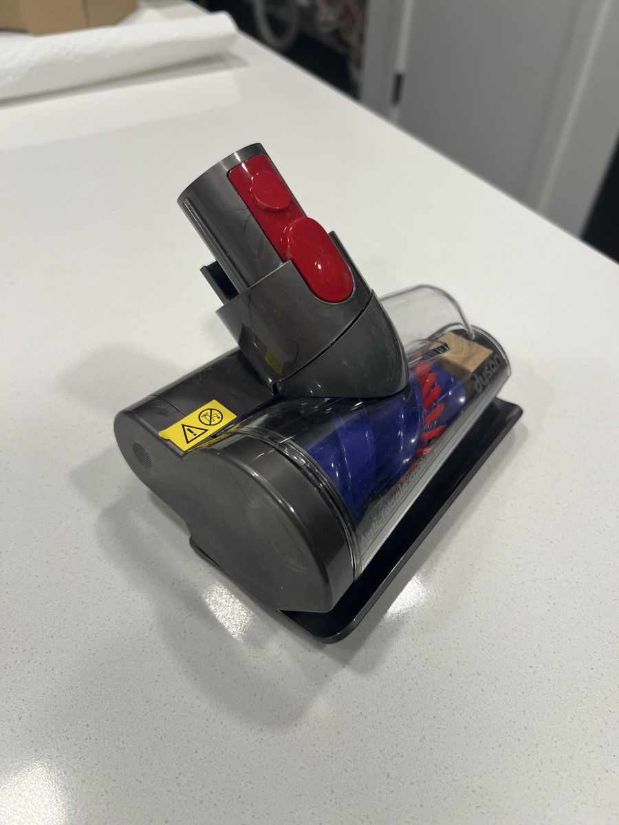 Dyson V11 SV15 For Parts Or Repair – Good Battery