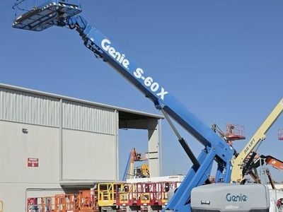 2017 Genie S60X Telescopic Boom Lift