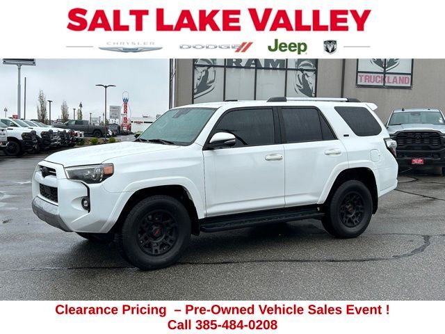 2022 Toyota 4Runner SR5 Premium