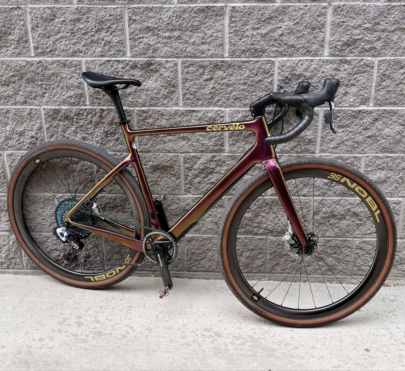 Cervélo Áspero 56cm - SRAM AXS - NOBL Carbon Wheels - Enve