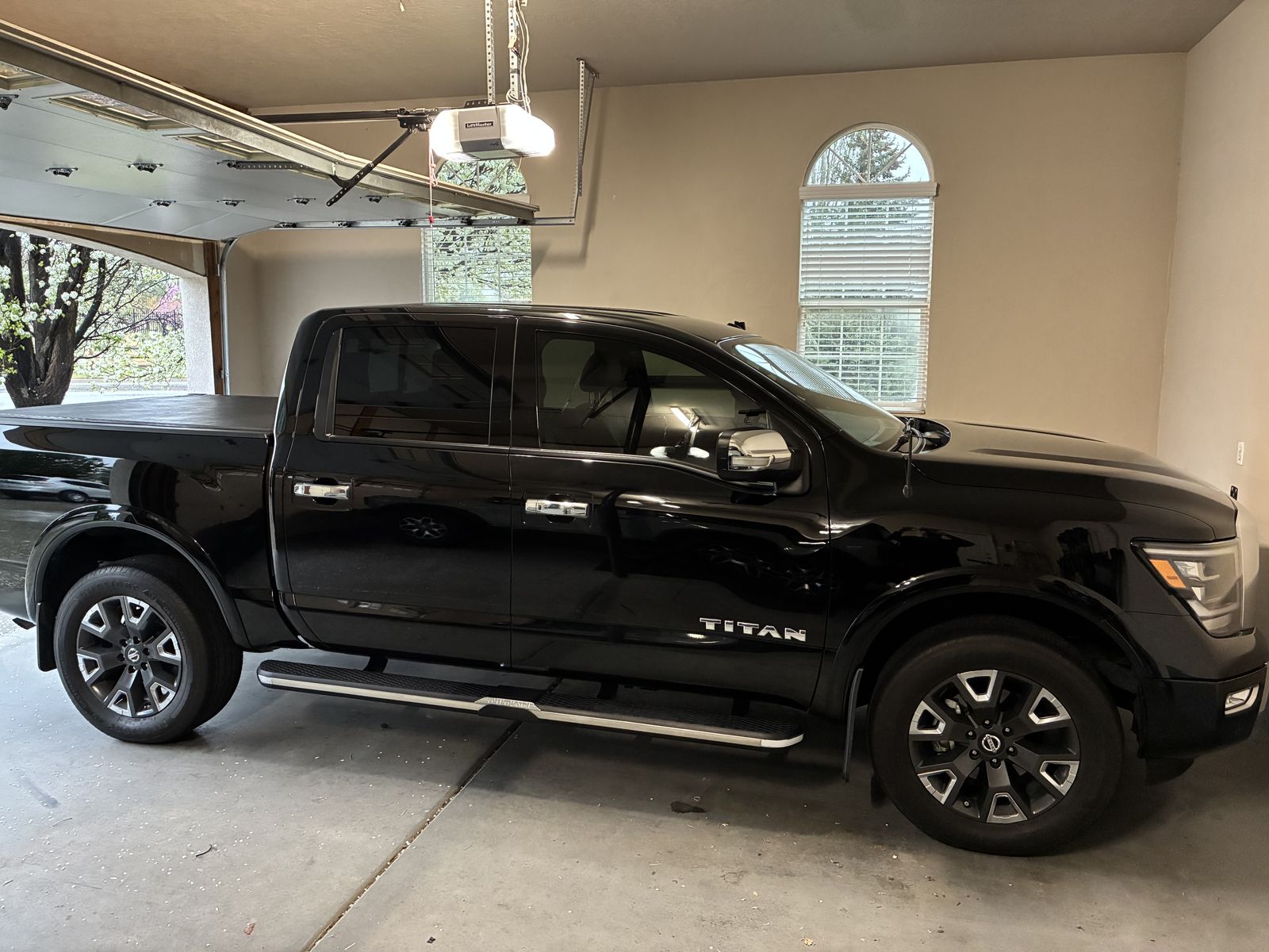 2021 Nissan Titan Platinum Reserve