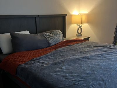 Solid Wood King Bedroom Set – Bed, Dresser w/ Mirror & 2 Nightstands (Optional Layla Mattress)