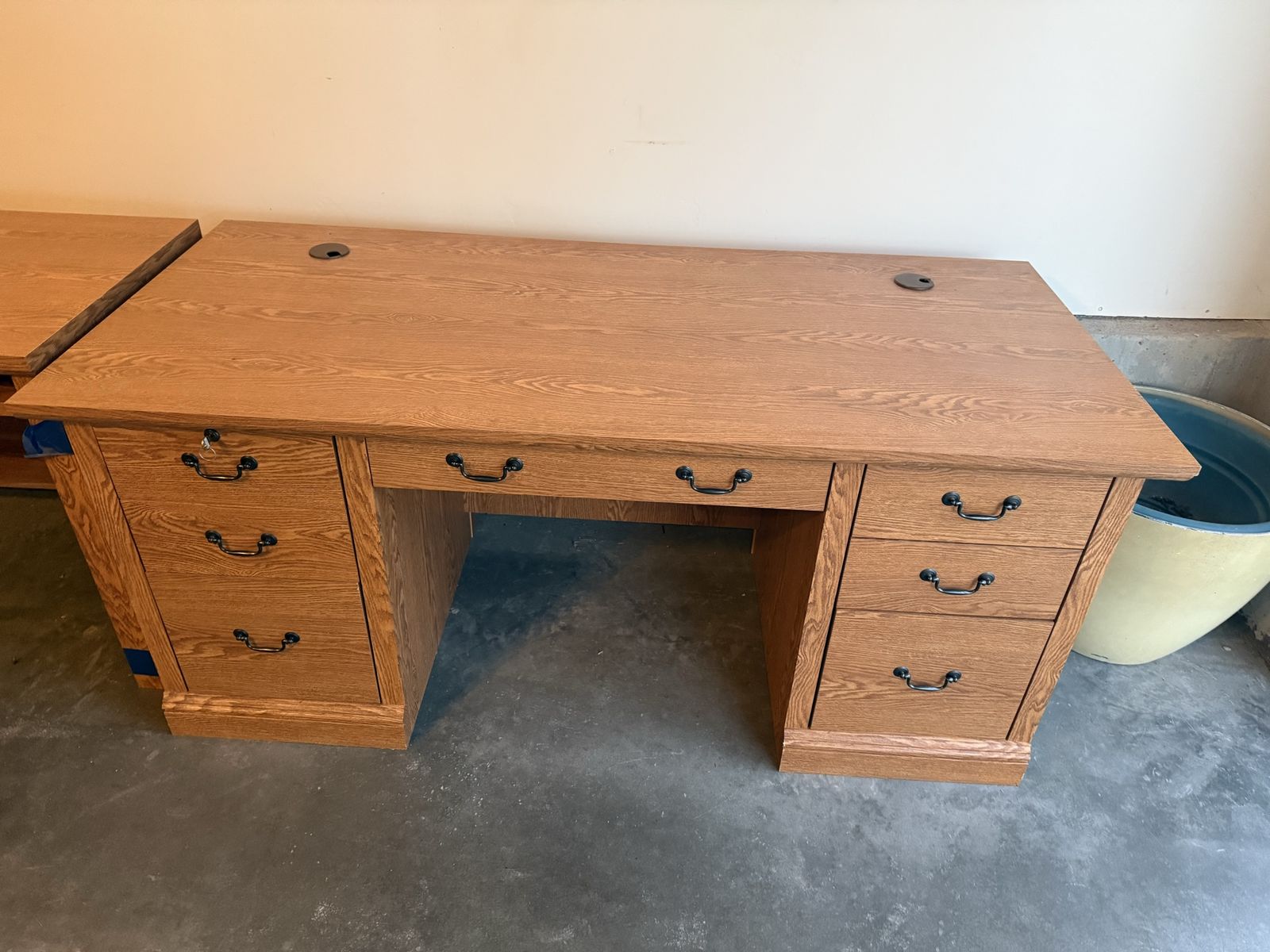 Office Desk - 4 pieces