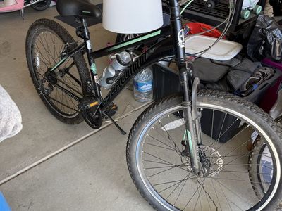 Schwinn mountain bike