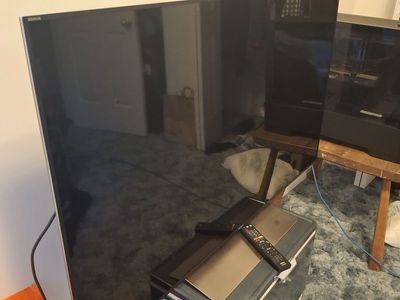 Sony 55" 4K Smart TV — Excellent Condition, Original Box